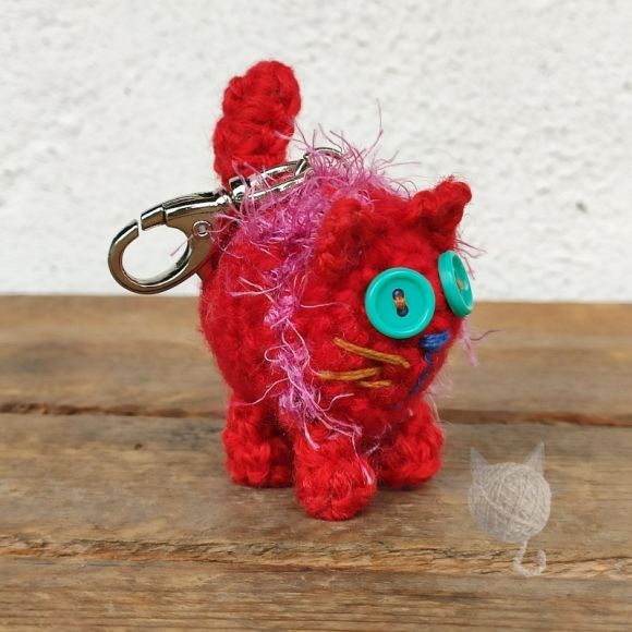 włóczkowy czerwony kot brelok